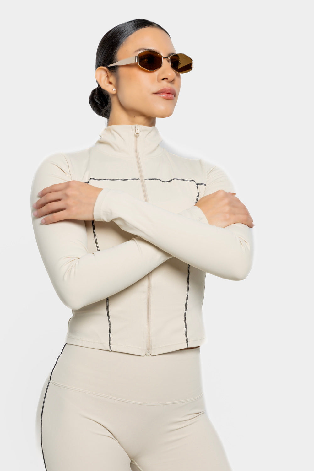 Ave Golden Dune Gear: Athletic Performance Jacket