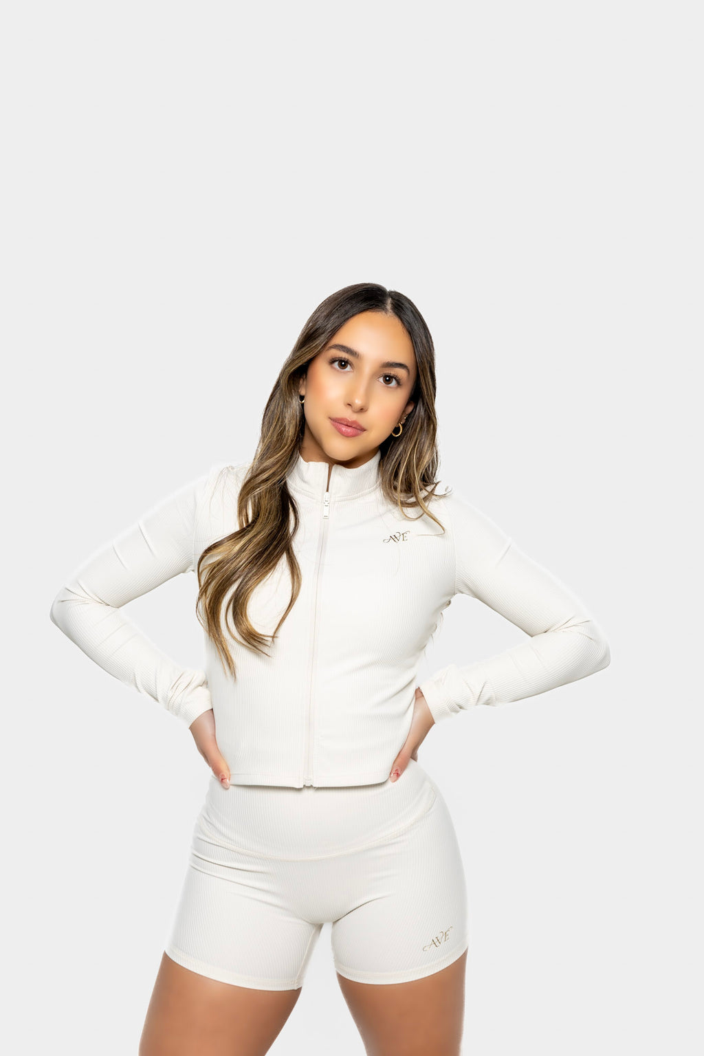 Ave Pearl: Long sleeve Jacket